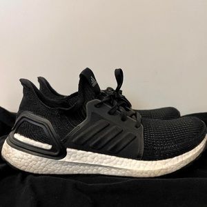 Adidas Ultra Boost Black Size 10
